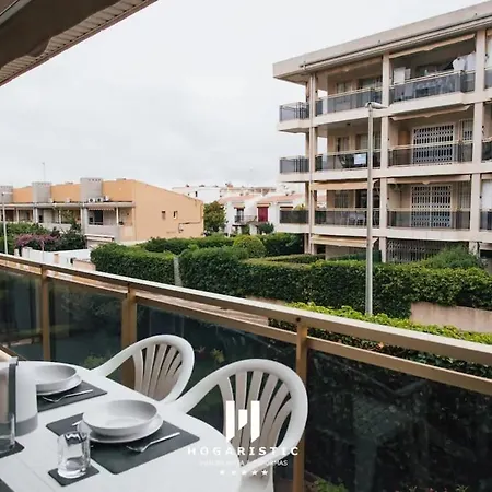 Hogaristic - Seaview 3 - 8pax Apartment Cambrils